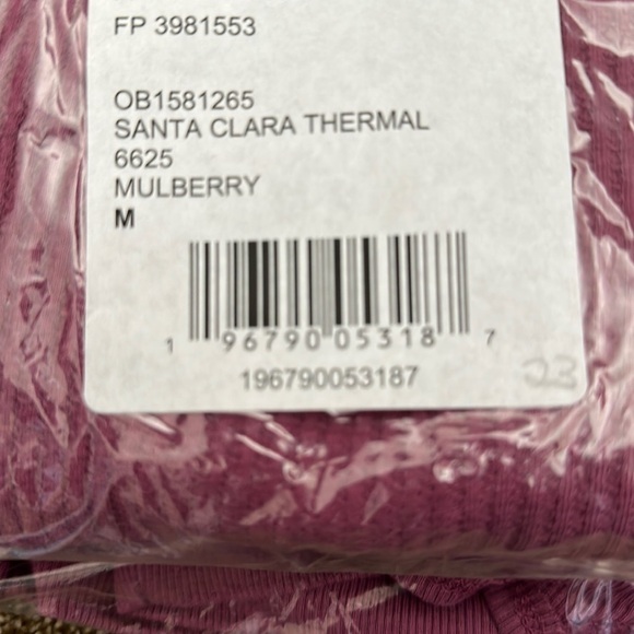 𝅺FREE People Santa Clara Thermal Top /Mulberry - Picture 6 of 8